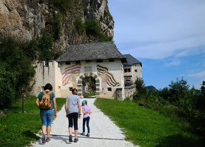 Steinerhof In Kaernten Farma Liebenfels